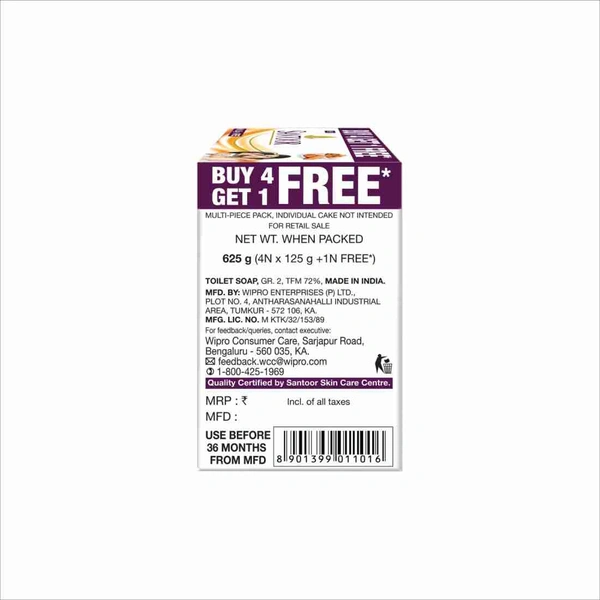 Santoor Sandal & Almond Milk Soap (4 × 125 g)