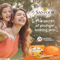 Santoor Sandal & Turmaric Soap (8 × 125 g)