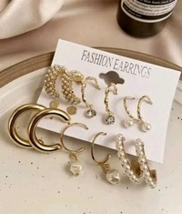 9 Pair of earring Trendy Combo Earring set For Beautiful women
Name: 9 Pair of earring Trendy Combo Earring set For Beautiful women
Base Metal: Alloy