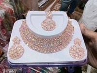 Rose gold necklace set with earrings 
Name: Rose gold necklace set with earrings 
Base Metal: Alloy
