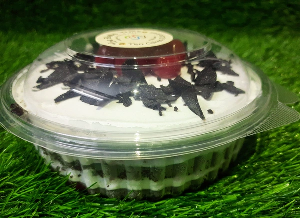 Black Forest Tub Cake - 400-500 Gms